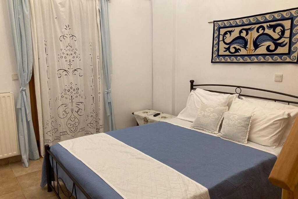 Πύργος Παραδοσιακός Με Μαγευτική Θέα - Villa Traditional Tower With Amazing Sea View アレオポリ エクステリア 写真